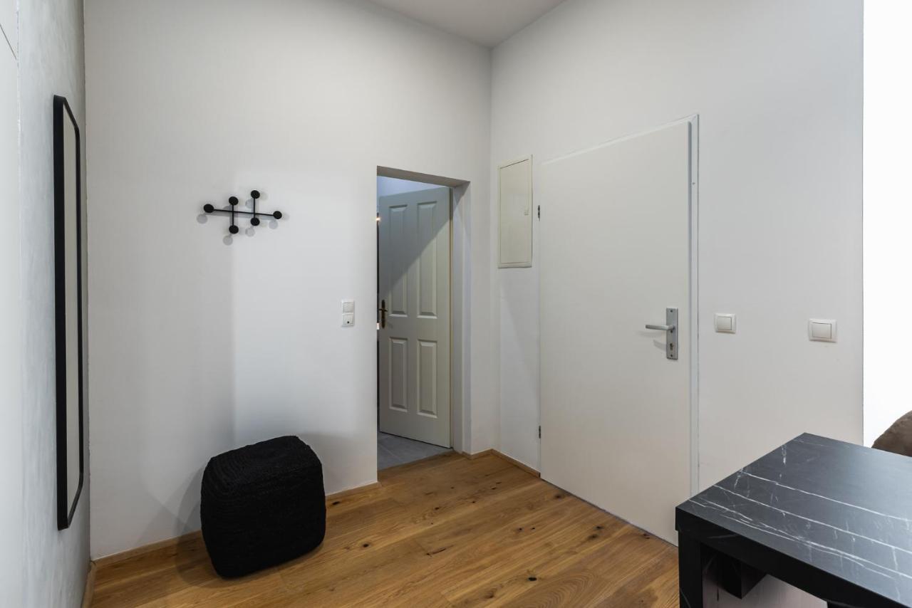 Classy And Elegant Apartments In A Calm Area Βιέννη Εξωτερικό φωτογραφία